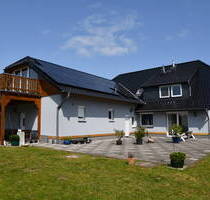 Modernes, energieeffizientes Wohnhaus mit Einliegerwohnung und Pferdestall in Fast Alleinlage - Hilgermissen Eitzendorf