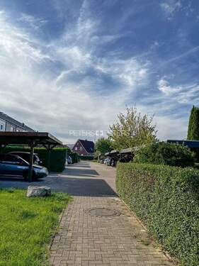 Parkplatz - 3 Zimmer Etagenwohnung zum Kaufen in Hamburg