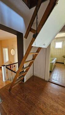 Ansichten Räume 2. OG (1).jpg - 