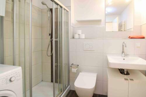 Modernes Badezimmer - 