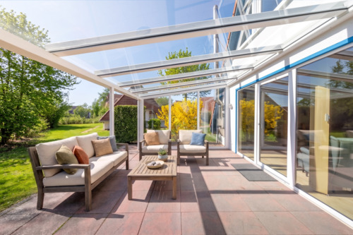 Terrasse KI-visualisiert - 