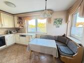 Kochen und Essen mit Ausgang zur Terrasse - 5 Zimmer Einfamilienhaus in Hage