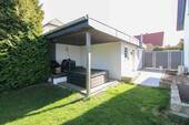 Nebengelass mit Whirlpool - 