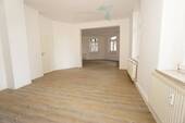 Küche mit Esszimmer - NEU renovierte 4-Raum-Wohnung - Hochparterre