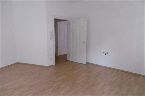 Zimmer 1 Richtung Tür - Büro zur Miete in Offenburg