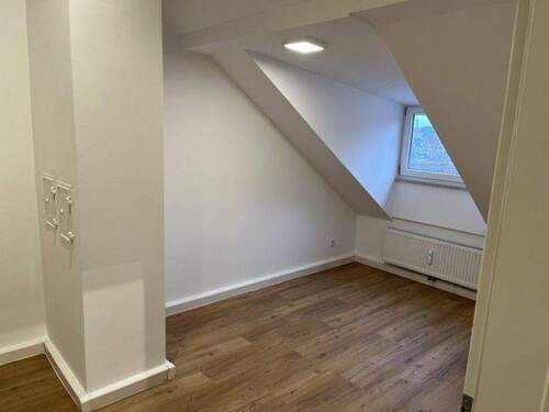 Schlafen - 2 Zimmer Etagenwohnung zur Miete in Nürnberg