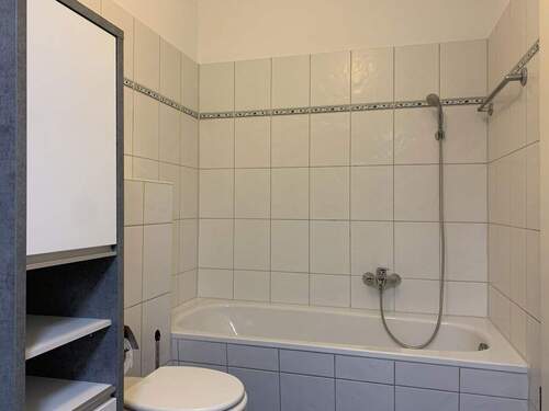 Badezimmer OG Gegensicht - 