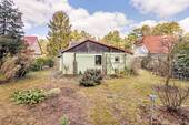 Haus mit Grundstück - Baugrundstück in zweiter Reihe in Waldesruh