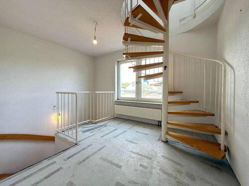 Treppe ins Dachgeschoss - 