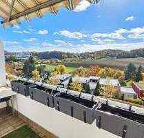 Eine Wohnung wie im Bilderbuch! TOP-renovierte 4 Zi.-Eigentumswohnung mit Loggia u. tollem Fernblick - Coburg