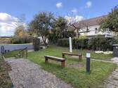 Allgemeinfläche hinterm Haus - 