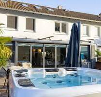 Familiengerechtes Traumhaus in ruhiger Waldrandlage in Altenholz