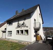 Attraktives Immobilienensemble: Einfamilienhaus mit zusätzlichem Bungalow in ruhiger Lage! - Rodalben