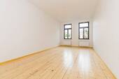 Wohnzimmer - Altbau & Moderne vereint - 2 Zimmer mit Aufzug in der Comeniusstraße