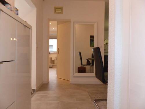 Eingangsbereich - 3 Zimmer Etagenwohnung zum Kaufen in Eschborn