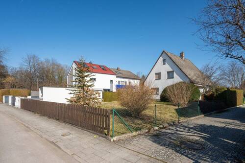 Grundstueck - 
