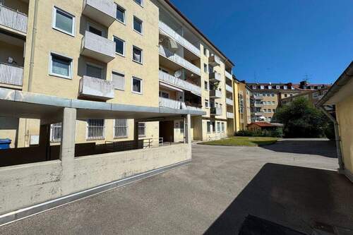 Rangiermöglichkeiten! - Garage, Stellplatz zum Kaufen in München