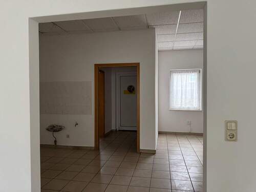 Flur und Nebenraum - 