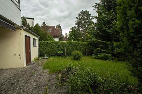 Garten und Garage - 