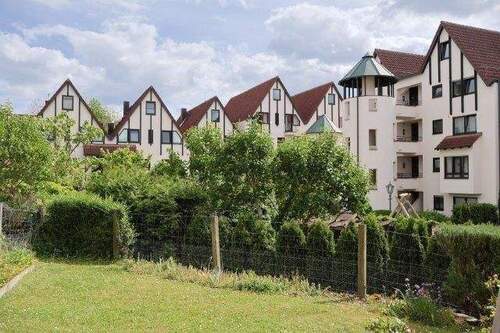 Blick von der Terrasse Richtung Südwesten - Etagenwohnung mit 89,00 m² in Sindelfingen zum Kaufen