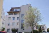 Mehrfamilienhaus - 