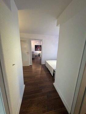 Flur - 2 Zimmer Etagenwohnung zur Miete in Köln