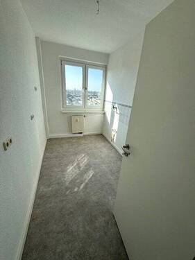 Küche - Schöne stilvolle 3-R-Wohnung im 3.OG mit BLK.ca.58,20 m²zu vermieten.
