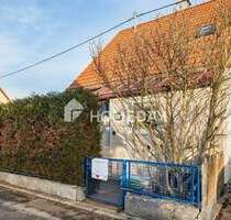 Paket! Gemeinsam leben, individuell wohnen: Zwei Häuser, ein Zuhause - ein Grundstück mit Erbpacht - Albstadt - Tailfingen