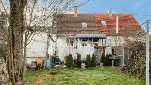 Außenansicht Nebenhaus - 1 Zimmer Einfamilienhaus zum Kaufen in Albstadt - Tailfingen