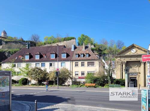 Mainbrücke Blick zum Spitäle (2).jpg - Moderne 2-Zimmer-Eigentumswohnung mit Terrasse in gefragter Altstadtlage im „Spitäle“