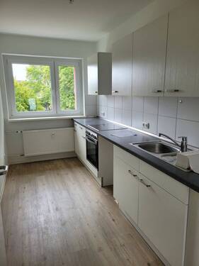 Küche.jpg - 3 Zimmer Etagenwohnung in Kaltenkirchen