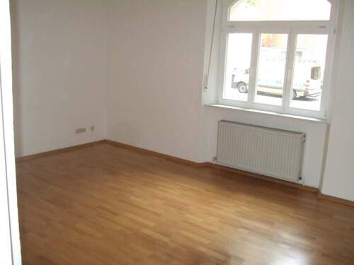 Zimmer 3 - 