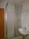 Bad mit Dusche - 