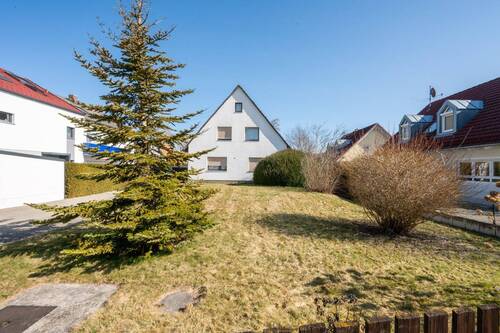 Grundstueck - 