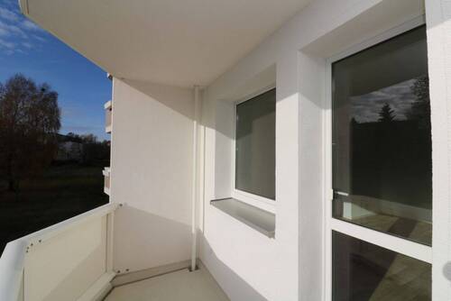 Beispiel Balkon - Etagenwohnung mit 47,20 m&sup2; in Freiberg zur Miete
