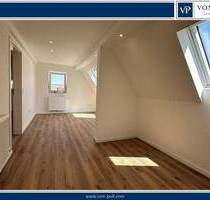 Erstbezug nach Sanierung: Moderne 2-Zimmer-DG-Wohnung im Altbau in Heidelsheim - Bruchsal