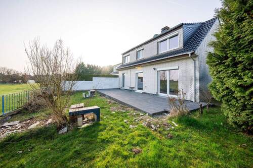 Garten - 5 Zimmer Einfamilienhaus in Jüchen