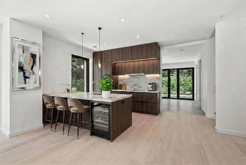 Küchenbereich mit Gartenzugang - 