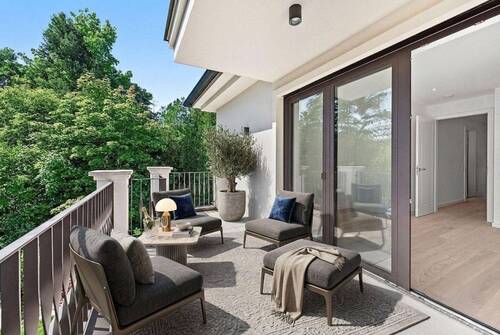 Gemütlicher Sonnenplatz im OG - 