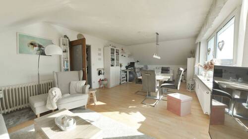Wohnezimmer-DG - 