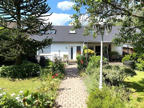 Haus mit Terrasse - Reihenendhaus mit 214,80 m² in Wetzlar zum Kaufen