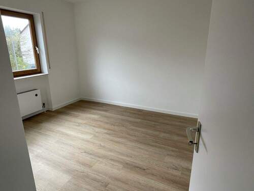 Kinderzimmer/ Büro A4 - 
