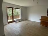 Wohnzimmer mit Sonnenbalkon - 