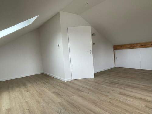 Dach-Atelier: viel Platz A1 - Doppelhaushälfte mit 155,30 m² in Taunusstein zur Miete