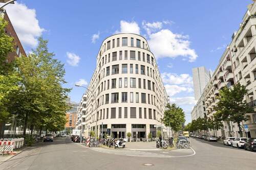 Gebäudeansicht - 3 Zimmer Etagenwohnung in Berlin