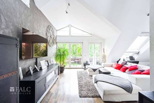 Wohnbereich Balkonzugang - 3 Zimmer Etagenwohnung zum Kaufen in Neubiberg