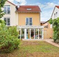 Hier beginnt Ihr neues Kapitel: gepflegtes RH mit Wintergarten, Kamin und Gartenidylle - Jockgrim