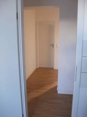 Flur - 3 Zimmer Etagenwohnung in Altenburg
