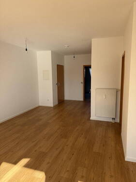 Wohnzimmer 4 - Etagenwohnung mit 61,70 m&sup2; in Bad Dürrheim zum Kaufen