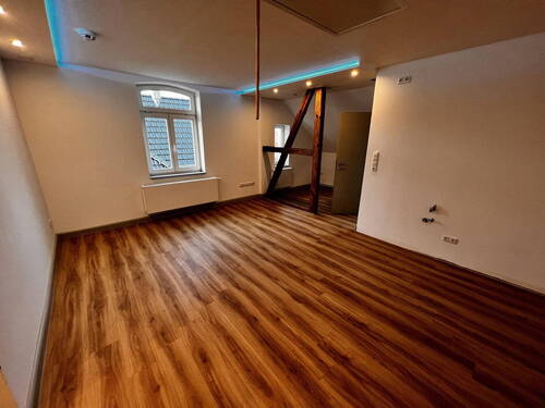 Wohnzimmer/ Küche - 3 Zimmer Etagenwohnung in Neustadt-Glewe